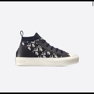 Women’s Dior sneaker